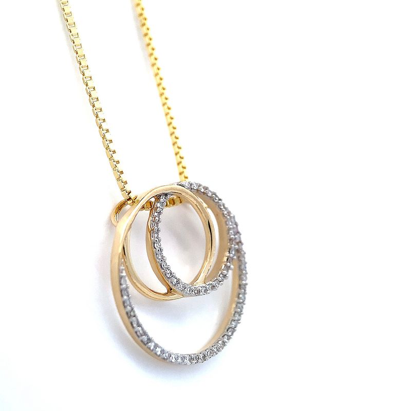 Diamantsmykke Circle Design med 0.20 carat w.si